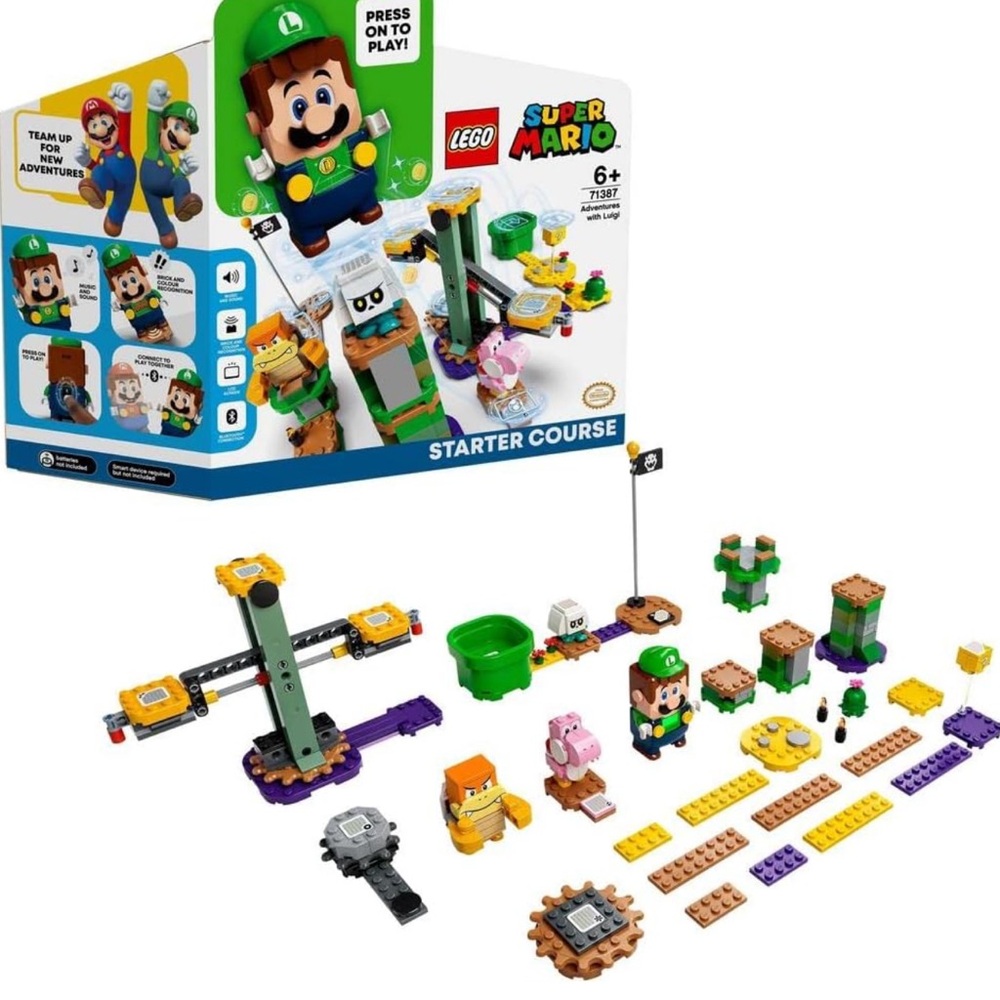 LEGO Super Mario Luigi Starter Course - Green, Yellow, Purple